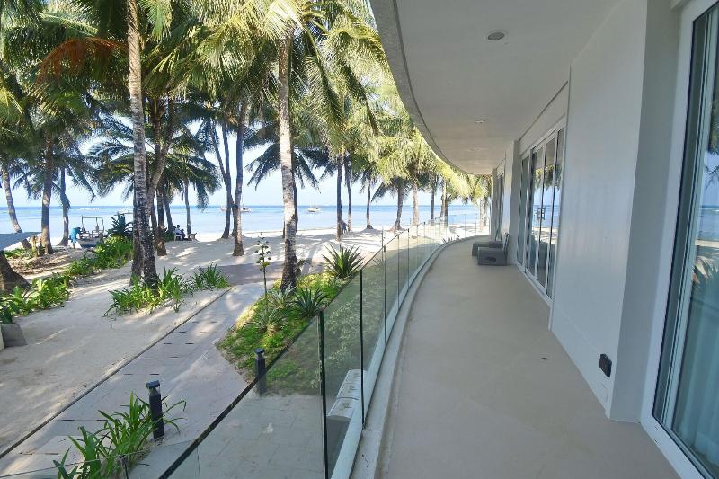 Aqua Boracay image