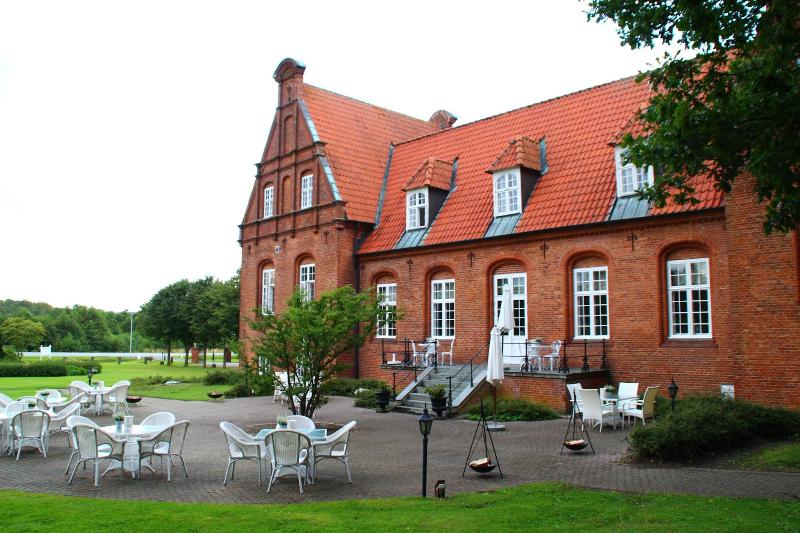 Sophiendal Slotshotel image