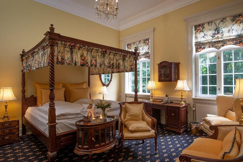 Sophiendal Slotshotel image
