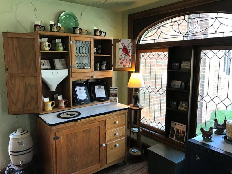 Baladerry Inn Lp image