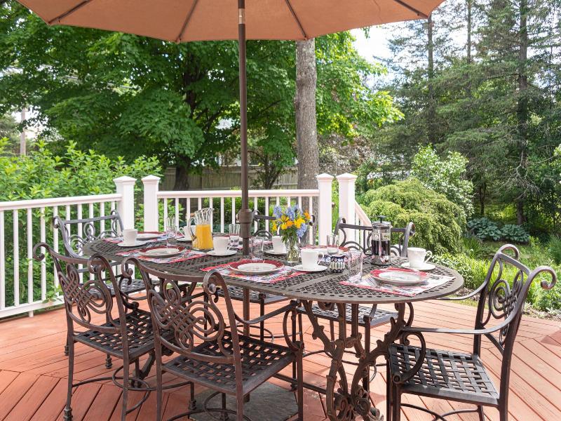 Sinclair Inn Bed And Breakfast image