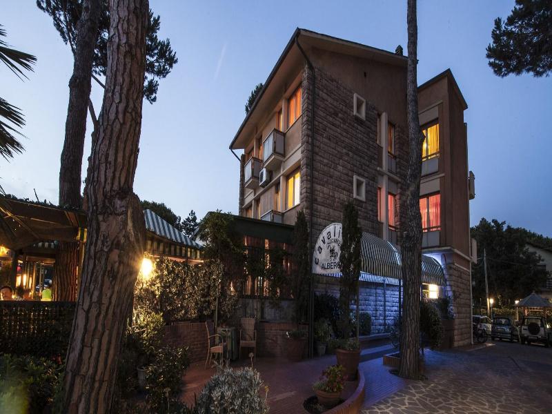 Hotel Cavaliere Nero image