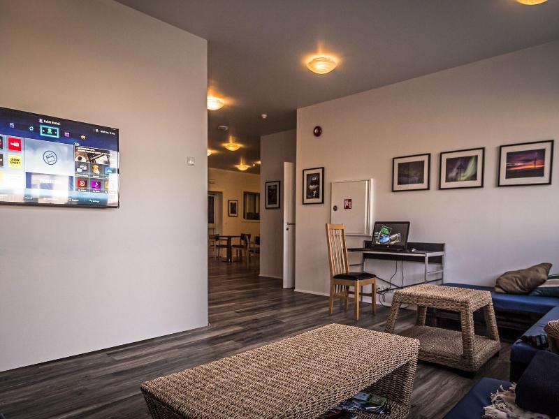 Bakki Hostel And Apartments image