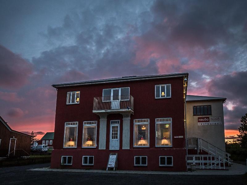 Bakki Hostel And Apartments image