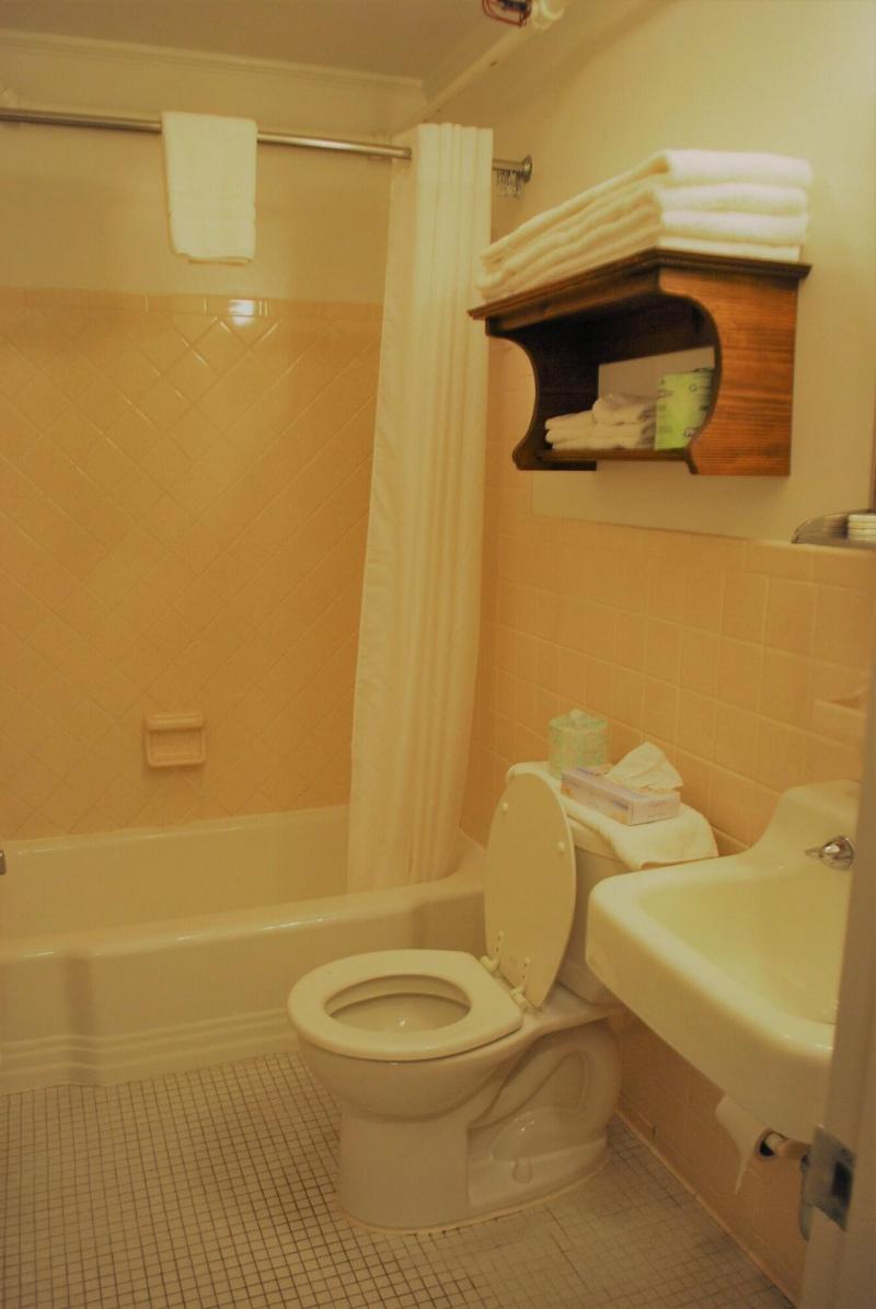 Lankford Hotel image