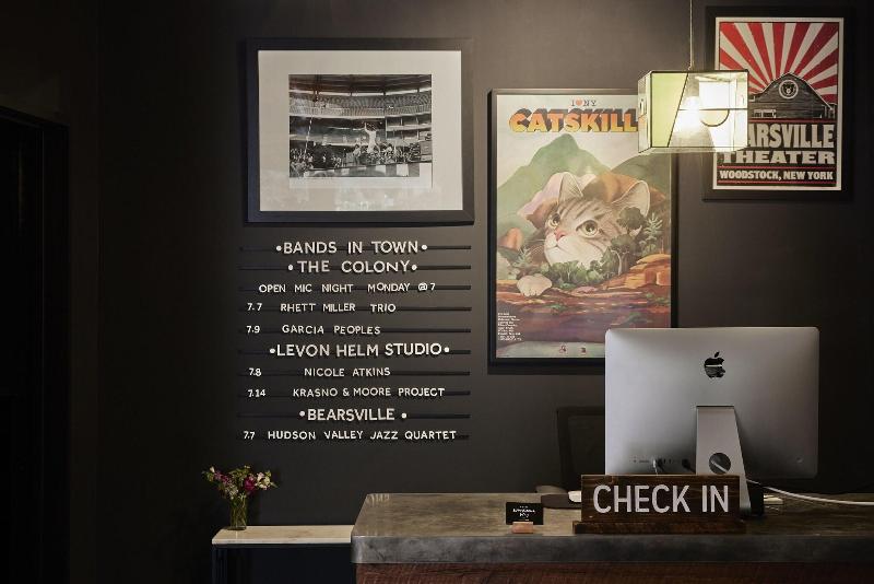 Woodstock Way Hotel image