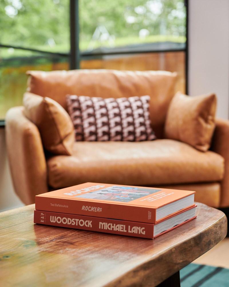 Woodstock Way Hotel image