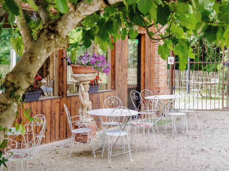 Le Manoir Du Thouron image