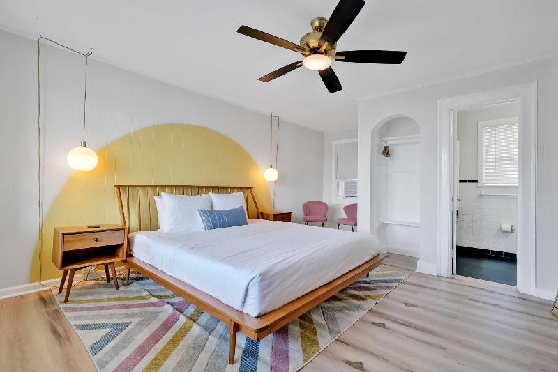The Starlite Inn image