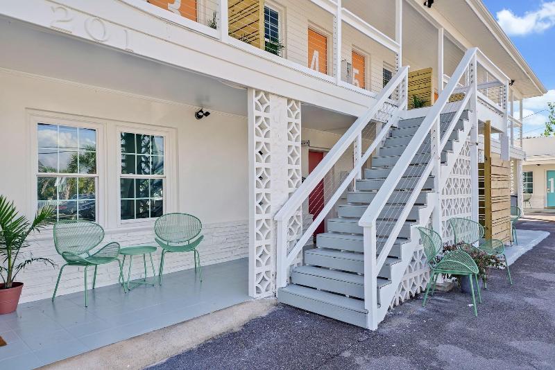 The Starlite Inn image