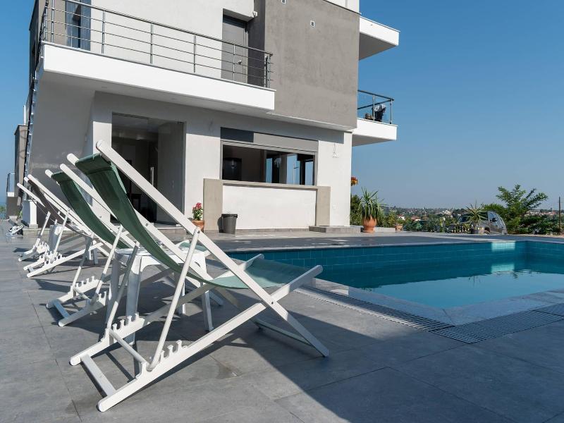 Heraclea Suites