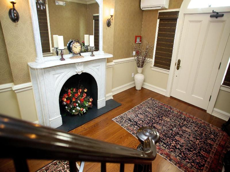 Guesthouse At Norwalk Inn image