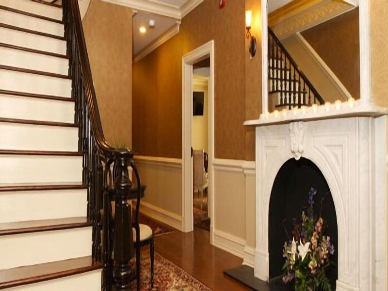 Guesthouse At Norwalk Inn image