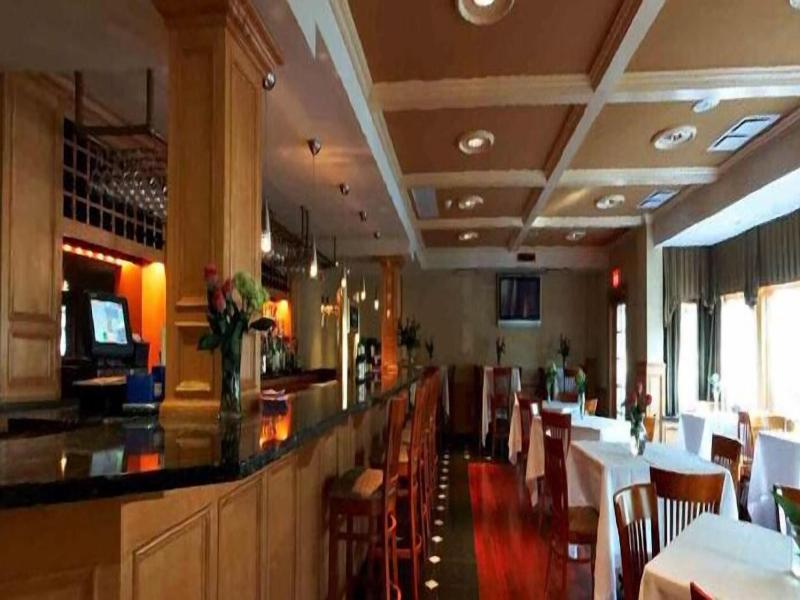 Guesthouse At Norwalk Inn image
