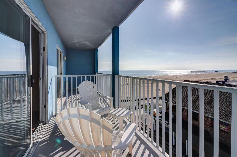 Ocean 1 Hotel And Suites — general view