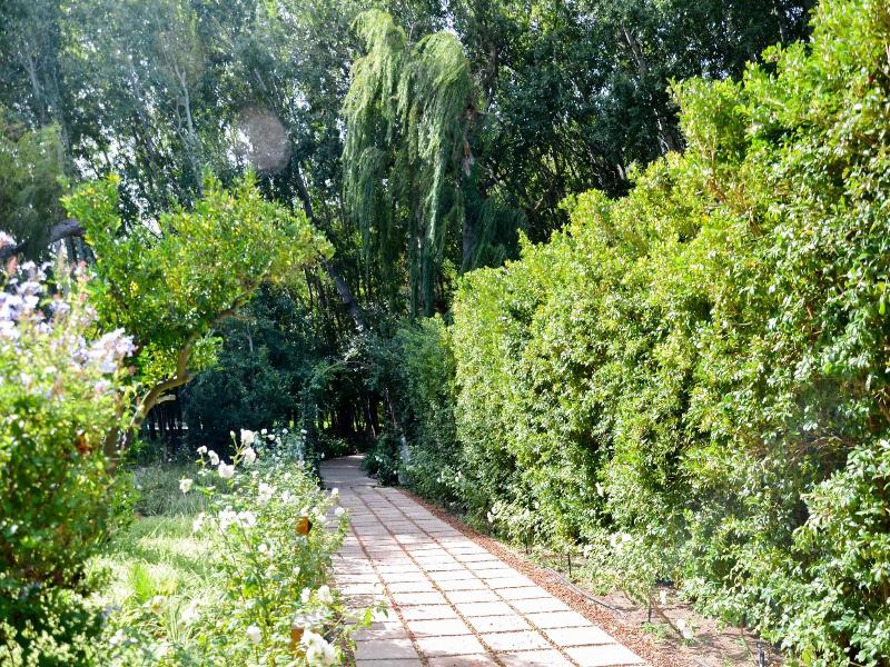 La Paris Estate image