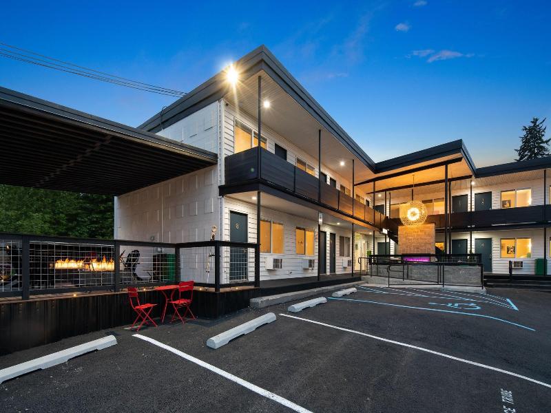 Hotel Mccoy - Art, Coffee, Beer, Wine