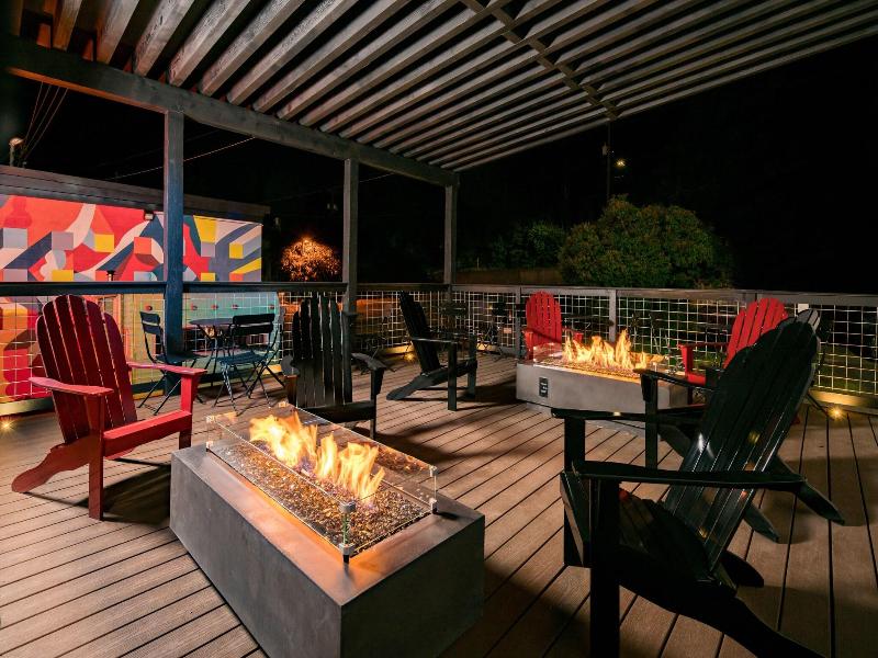 Hotel Mccoy - Art, Coffee, Beer, Wine