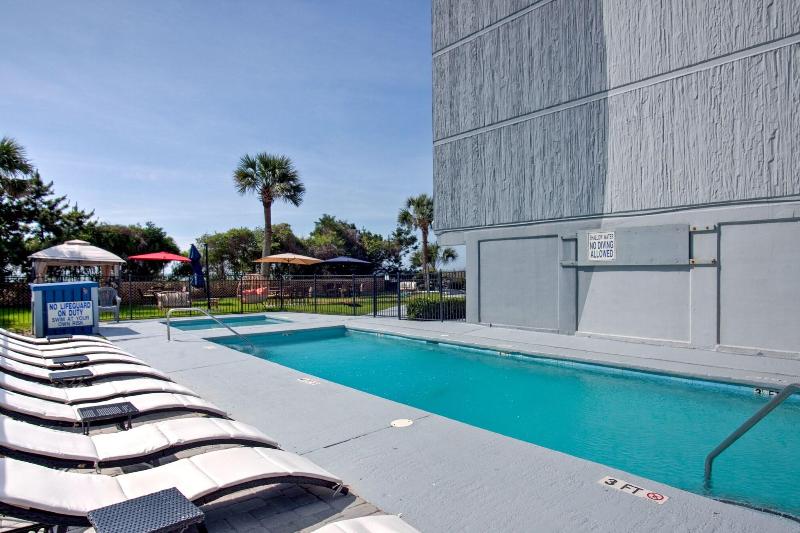 Willow Bay Resort