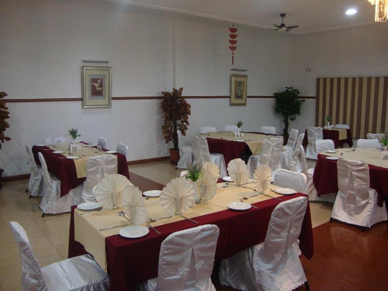 Riverside Hotel And Conference Centre image