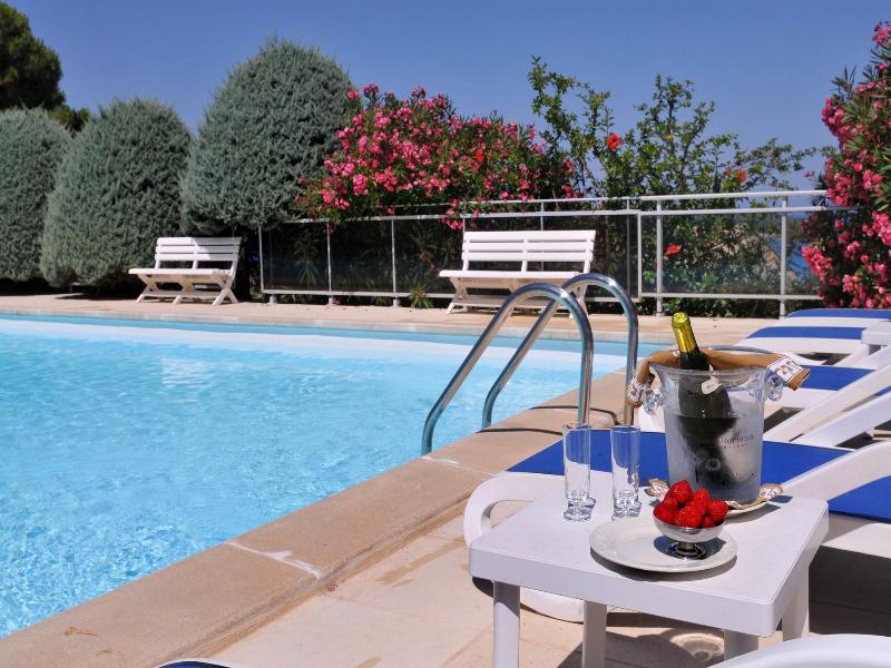 Domaine Saint Pierre image