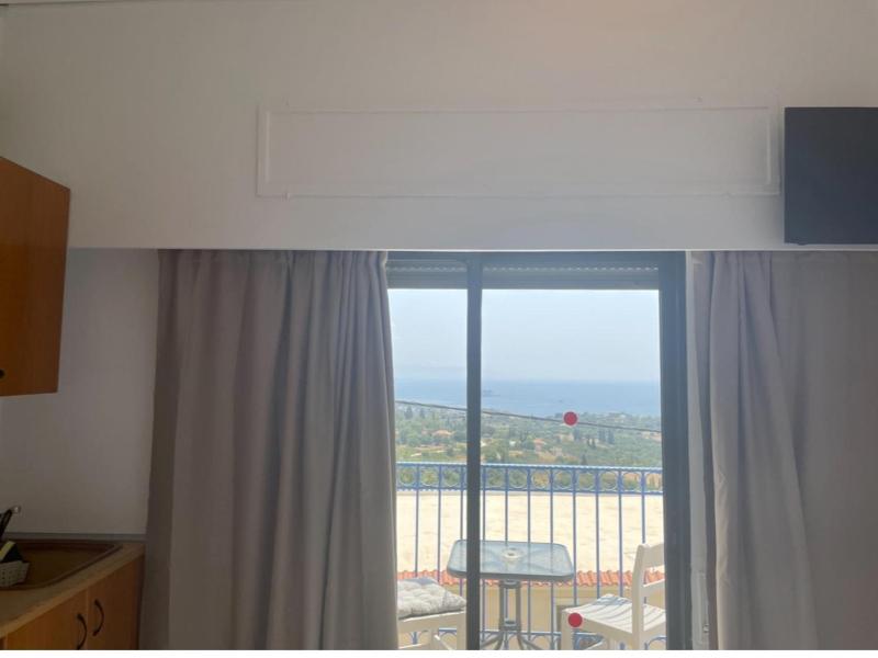 Hotel Kourkoumelata image