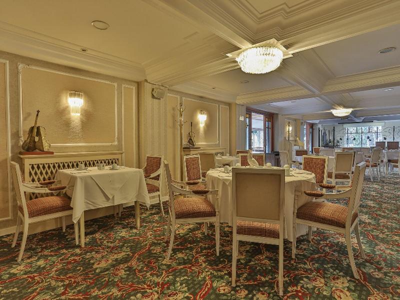 Le Suisse Elegance Hotel