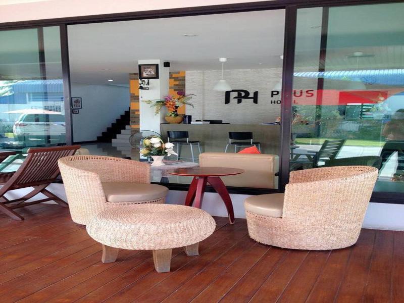 Plus Hotel image