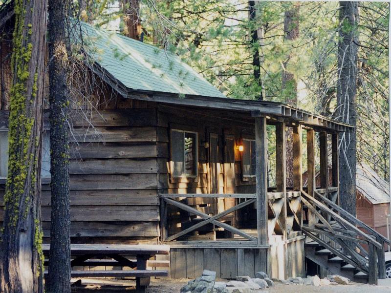Evergreen Lodge At Yosemite image