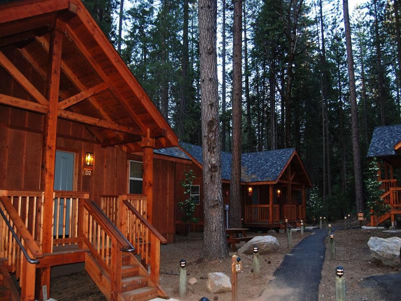 Evergreen Lodge At Yosemite image