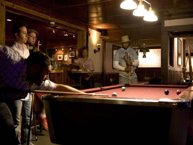 Evergreen Lodge At Yosemite image