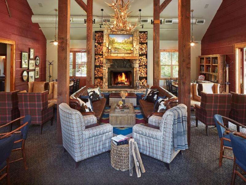 Evergreen Lodge At Yosemite image