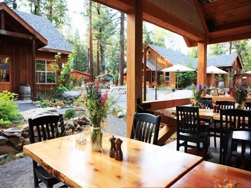 Evergreen Lodge At Yosemite image