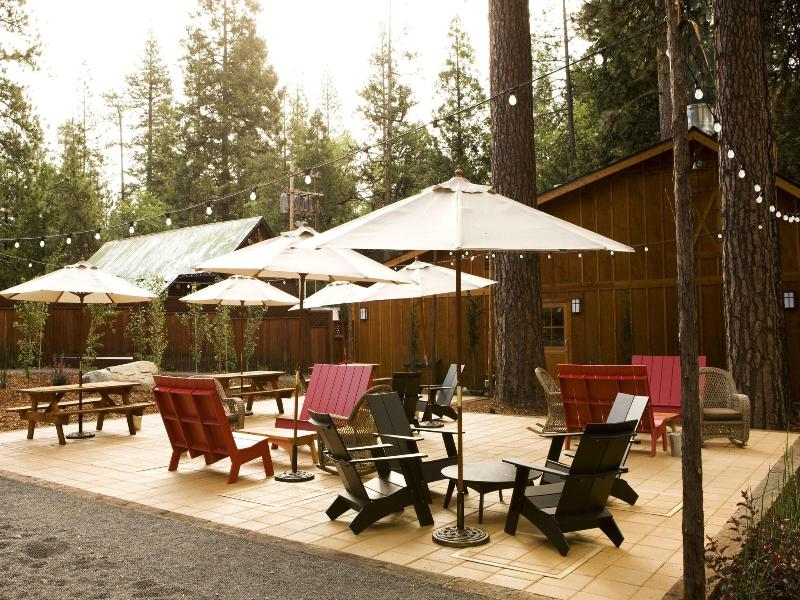 Evergreen Lodge At Yosemite image