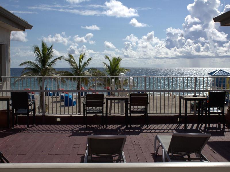 Golden Sand Oceanfront image