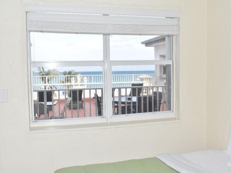 Golden Sand Oceanfront image