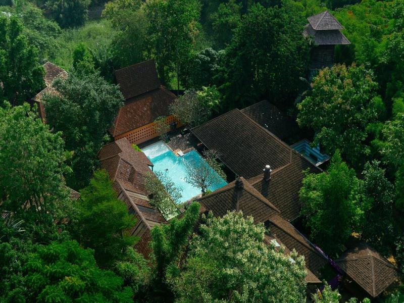 Chandra Residence image