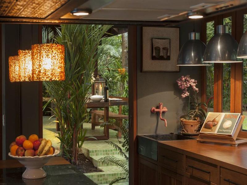 Chandra Residence image