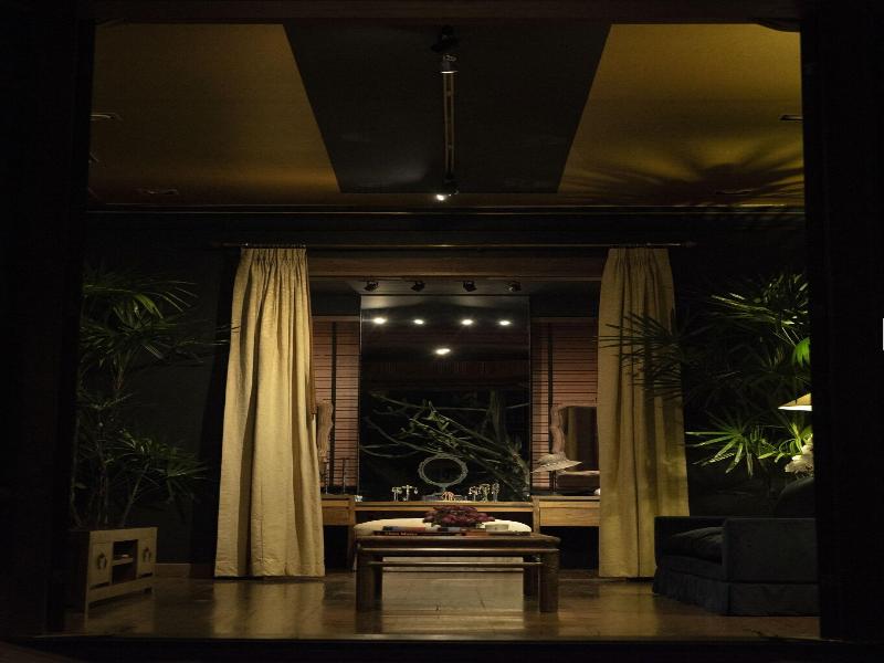 Chandra Residence image