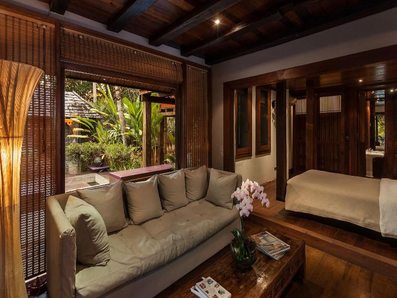 Chandra Residence image