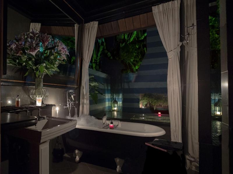 Chandra Residence image