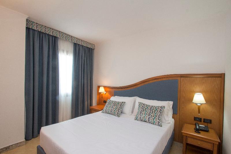 Hotel Centrale image