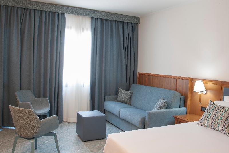 Hotel Centrale image