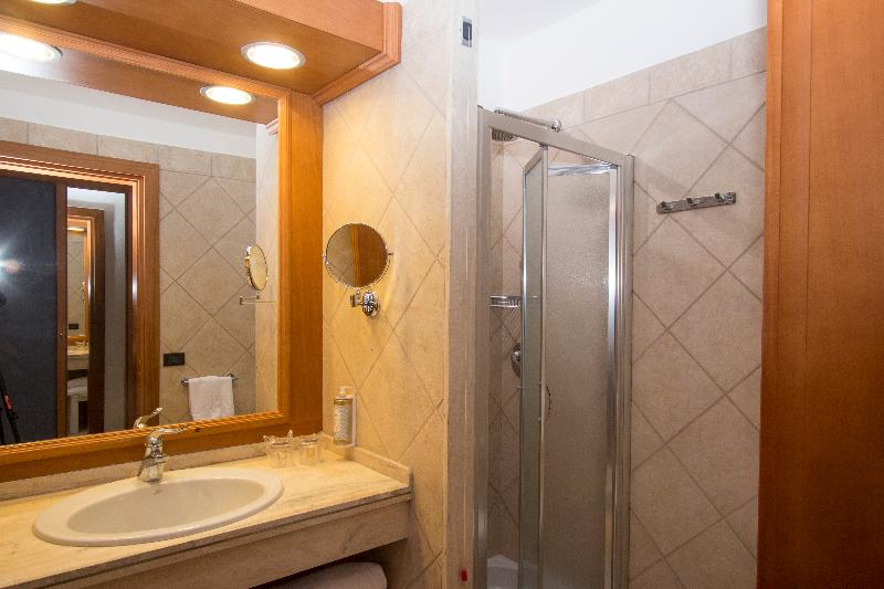 Hotel Centrale image