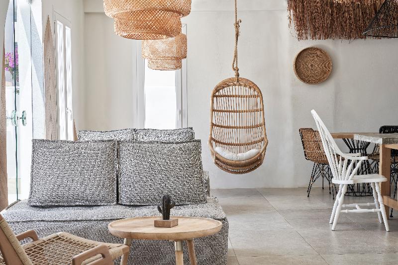 Naxian Rhapsody Luxury Villas & Suites - Image 2