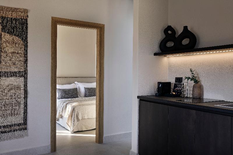 Naxian Rhapsody Luxury Villas & Suites image