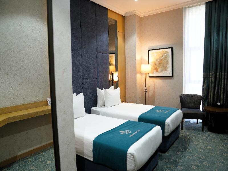Iris Hotel Baku  image