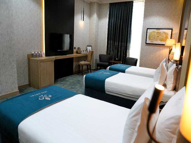 Iris Hotel Baku  image