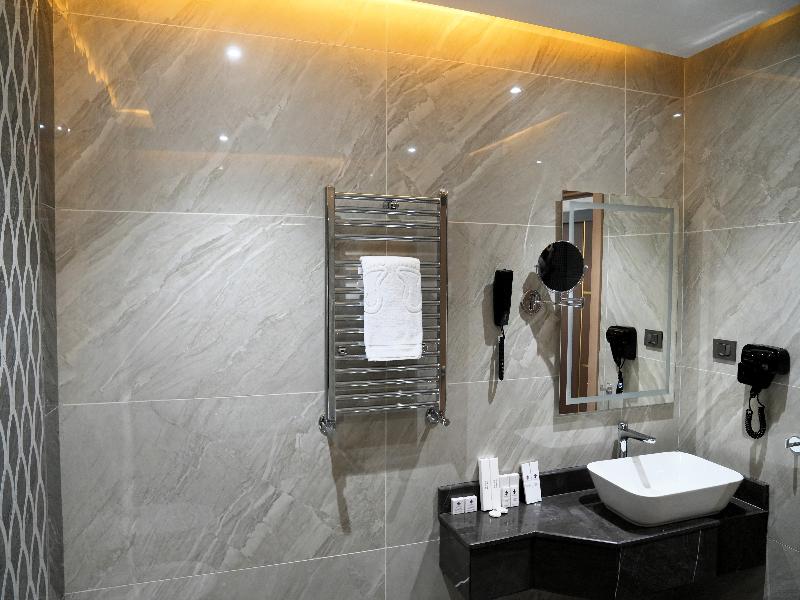 Iris Hotel Baku  image