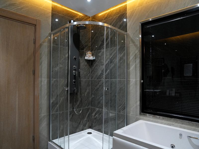 Iris Hotel Baku  image